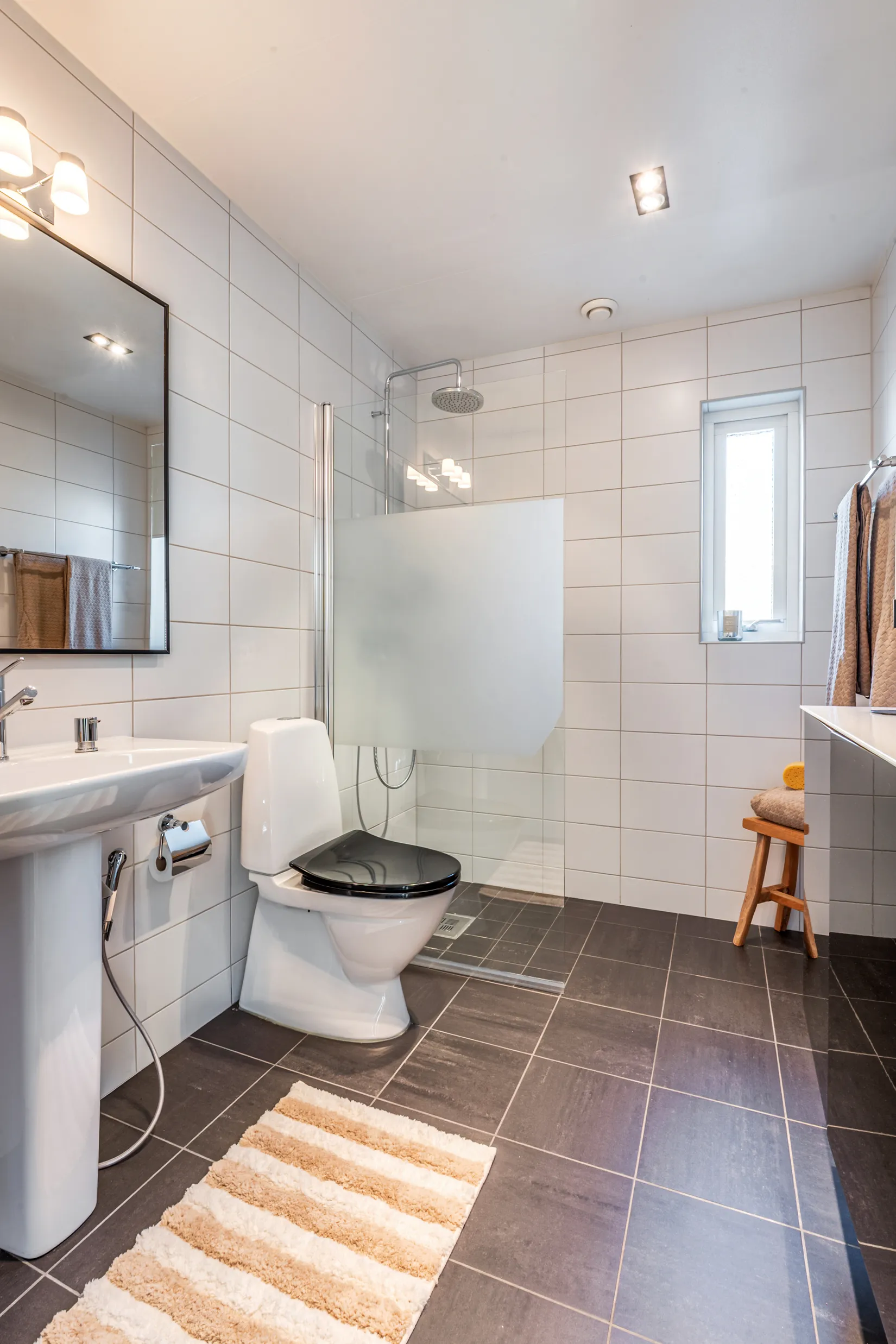 Villa, Gamla Lyckebyvägen 32, Vendelsö, Haninge