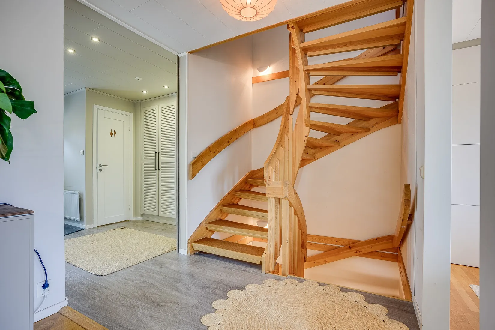 Villa, Kvartsvägen 56, Carlshem, Umeå