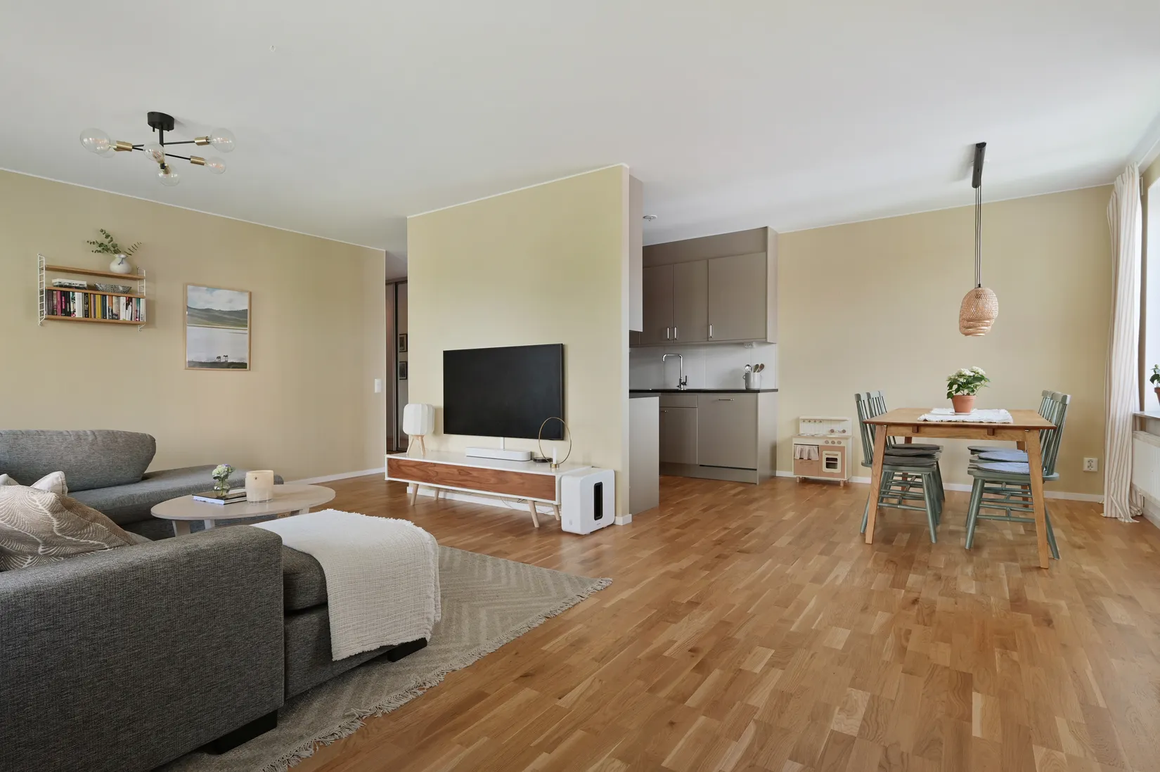 Bostadsrätt, Pressarvägen 6, Kallhäll, Järfälla