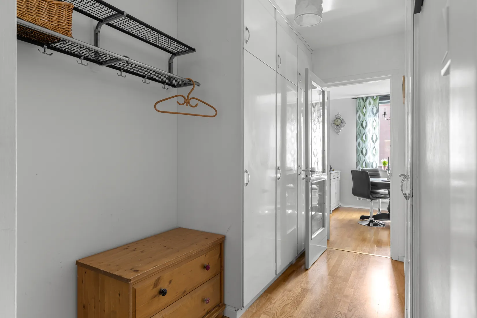 Bostadsrätt, Björkbacksvägen 87, Tyresö Centrum, Tyresö