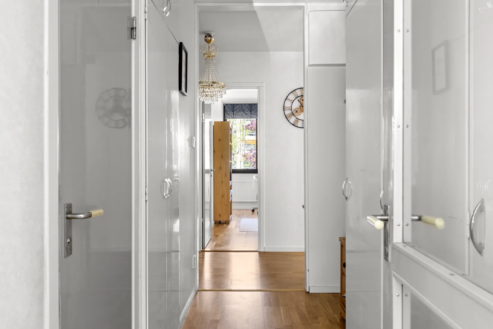 Bostadsrätt, Björkbacksvägen 87, Tyresö Centrum, Tyresö