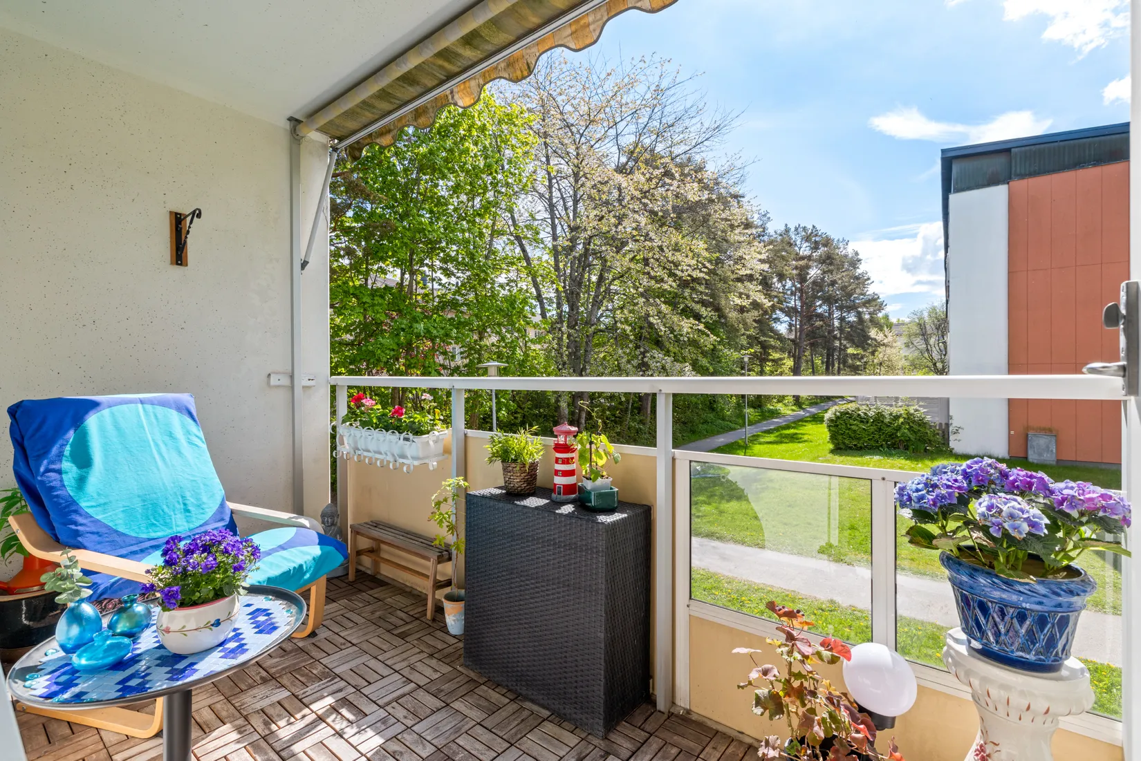 Bostadsrätt, Björkbacksvägen 87, Tyresö Centrum, Tyresö