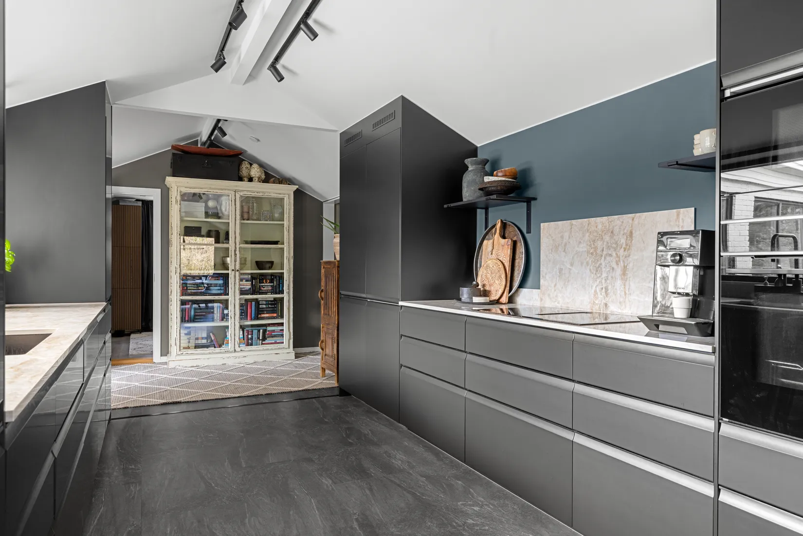 Villa, Ullbergsvägen 25, Raksta/Solberga/Bergholm, Tyresö
