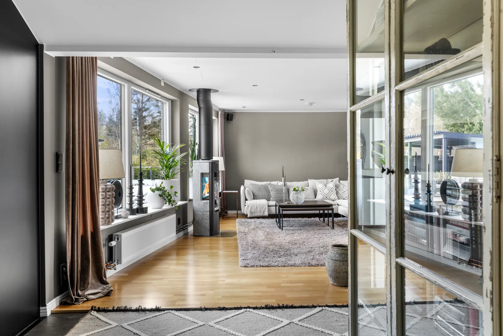 Villa, Ullbergsvägen 25, Raksta/Solberga/Bergholm, Tyresö
