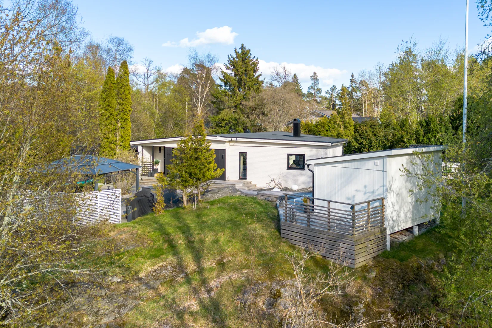Villa, Ullbergsvägen 25, Raksta/Solberga/Bergholm, Tyresö