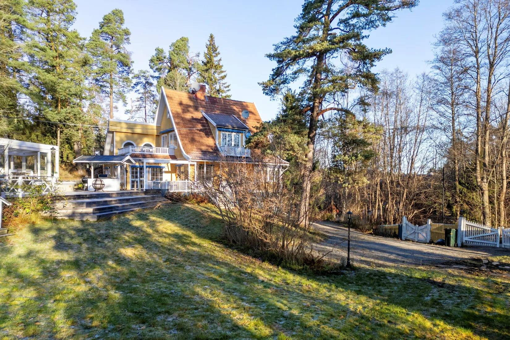 Villa, Kvarnsjövägen 1+1A, Saltsjö-Boo, Nacka