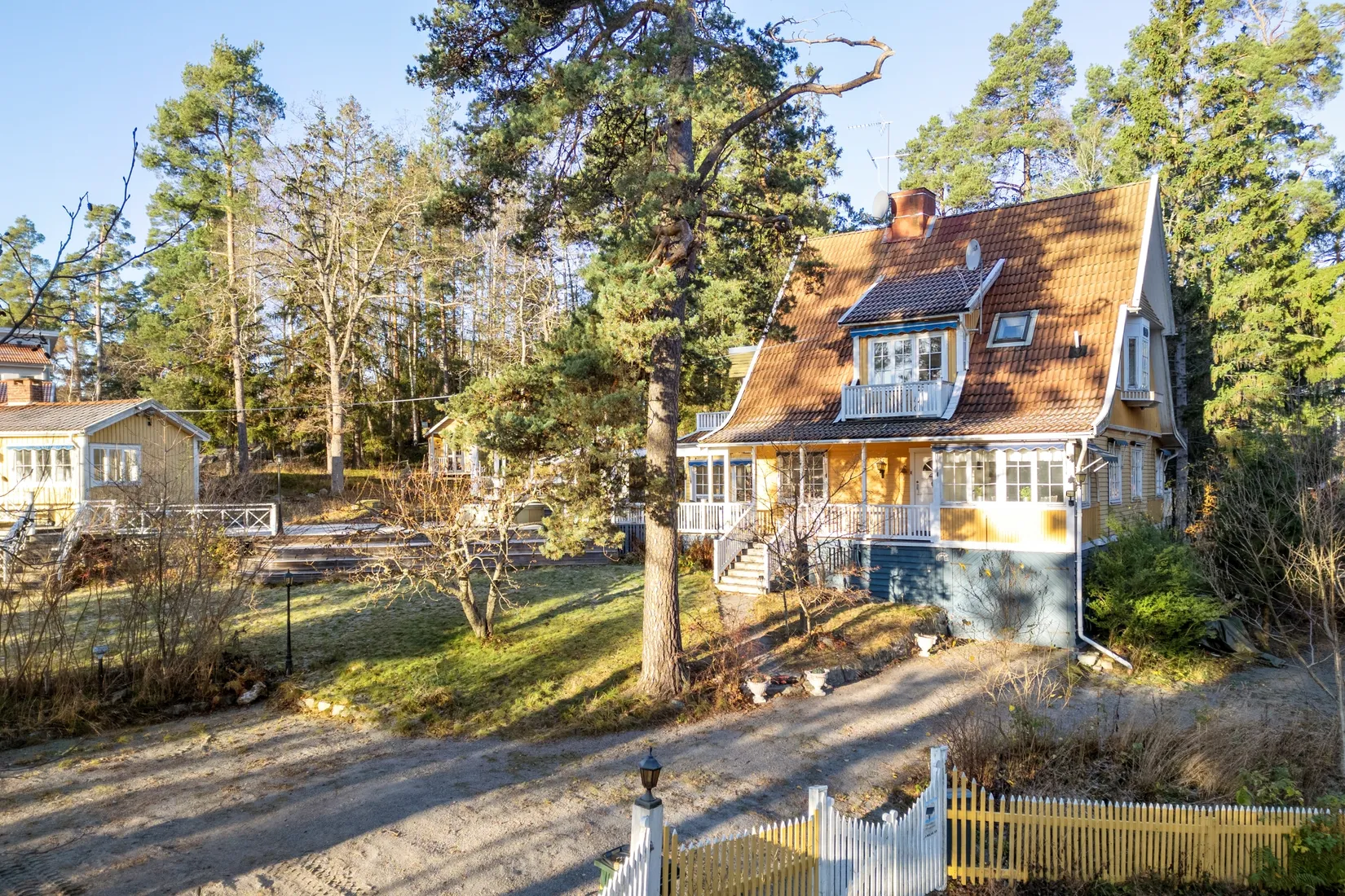 Villa, Kvarnsjövägen 1+1A, Saltsjö-Boo, Nacka