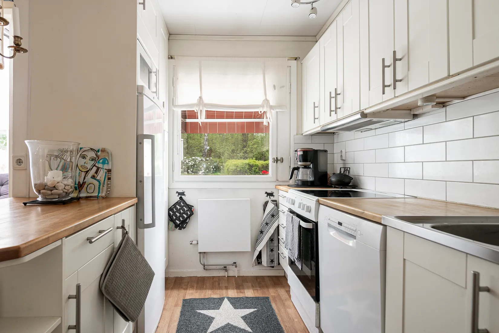 Villa, Radhus, Dagsvärmargatan 42, Södra Skiljebo, Västerås
