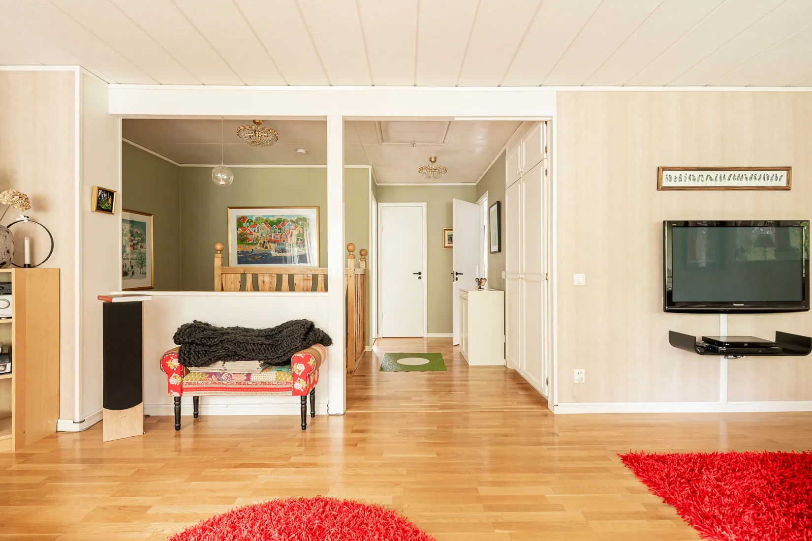 Villa, Radhus, Dagsvärmargatan 42, Södra Skiljebo, Västerås
