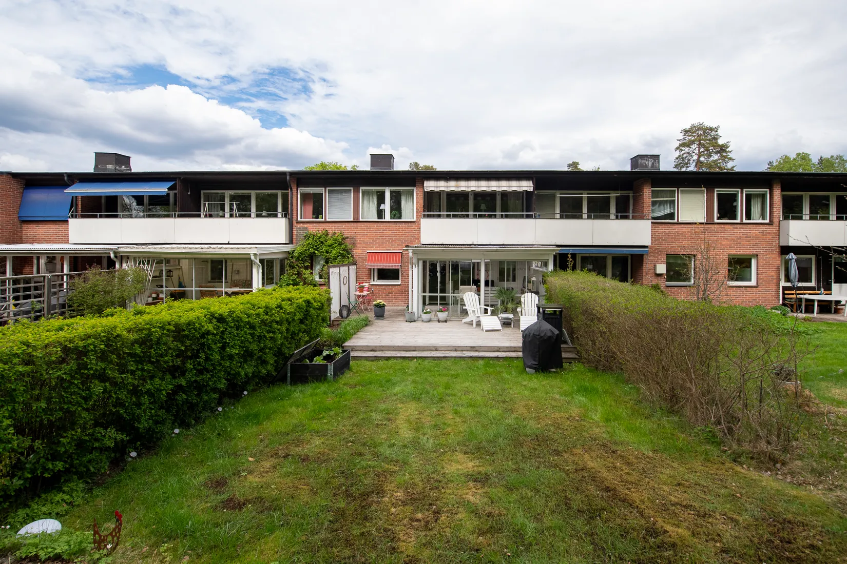 Villa, Radhus, Dagsvärmargatan 42, Södra Skiljebo, Västerås