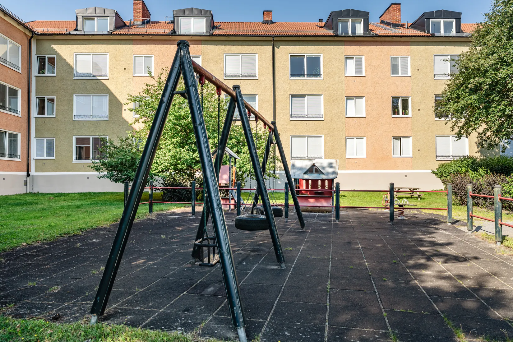 Bostadsrätt, Förrådsvägen 25, Centrala Huddinge, Huddinge
