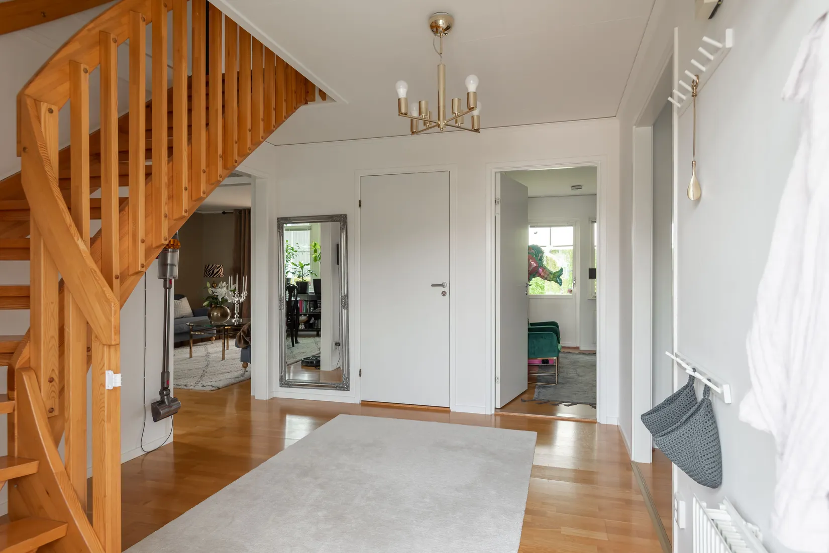 Villa, Kvarntorpsvägen 13, Lindhult, Örebro