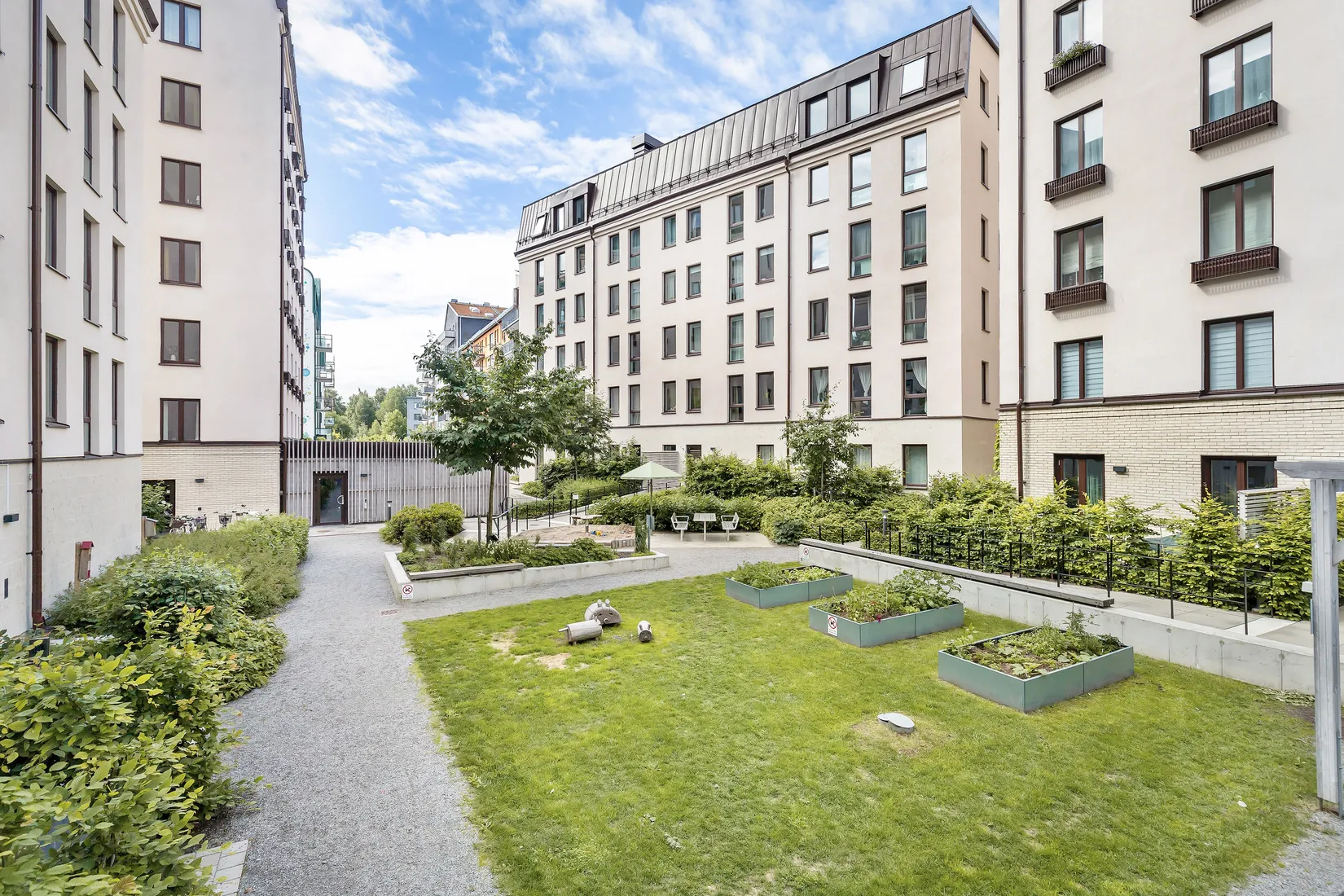 Bostadsrätt, Dekangatan 10 (2-1107), Norra Rosendahl, Uppsala