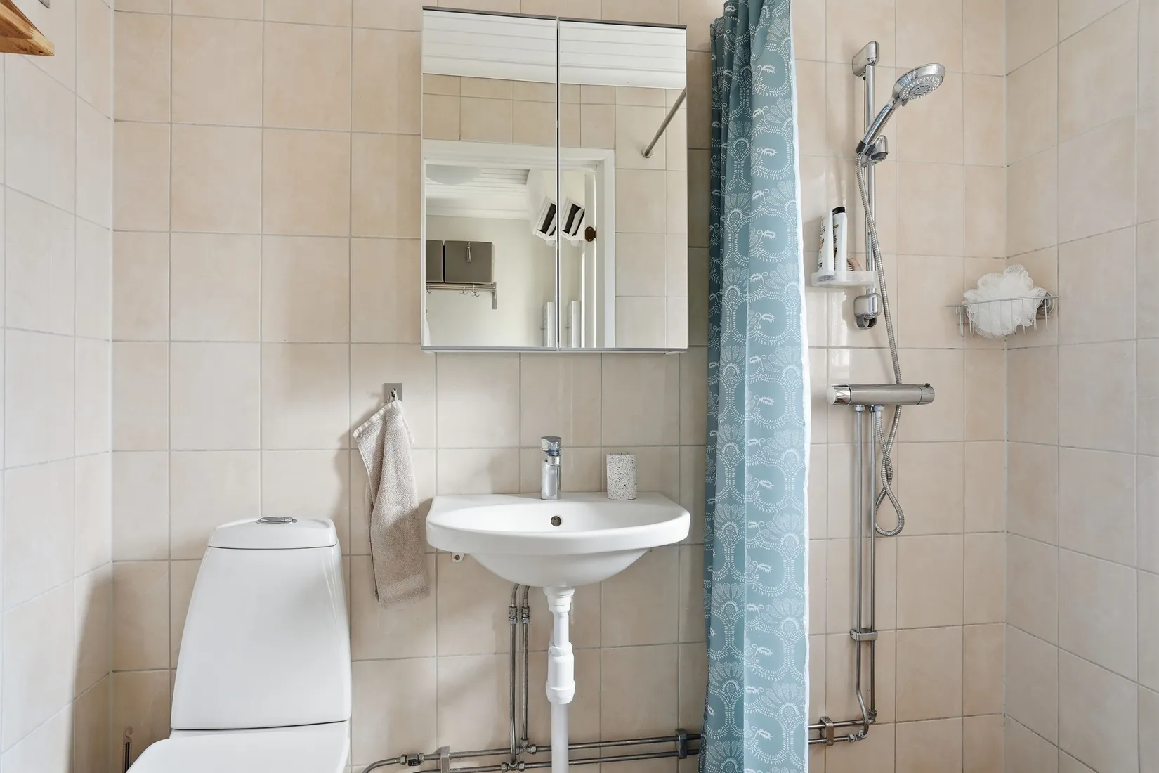 Villa, Radhus, Isgrenavägen 11B, Bälinge, Uppsala