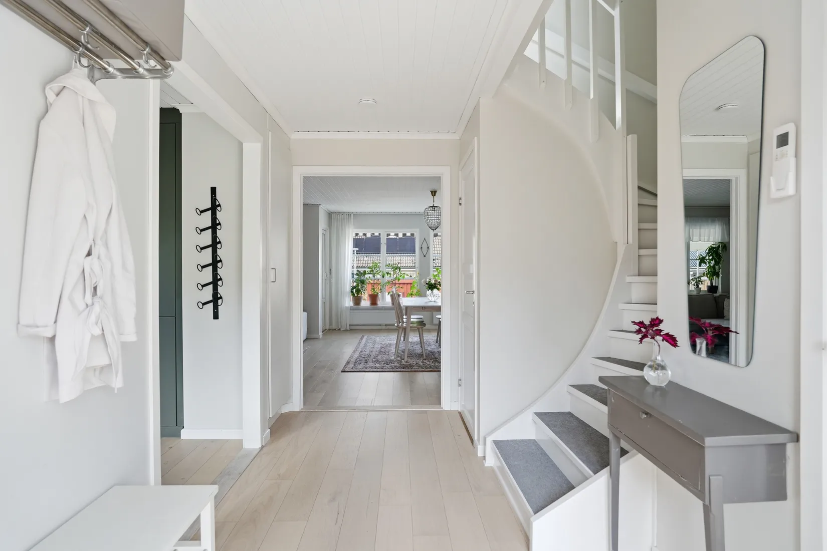 Villa, Radhus, Isgrenavägen 11B, Bälinge, Uppsala