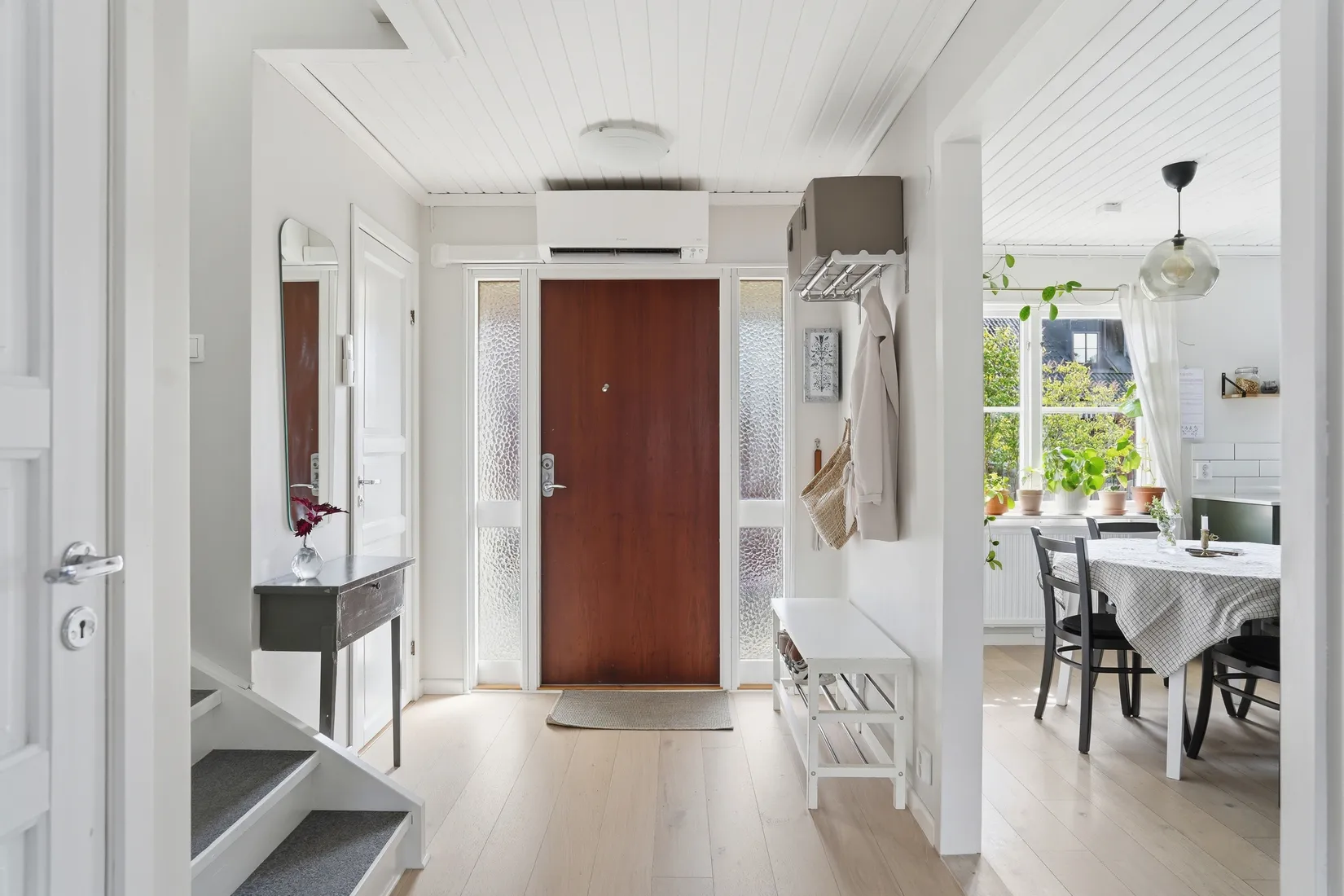 Villa, Radhus, Isgrenavägen 11B, Bälinge, Uppsala