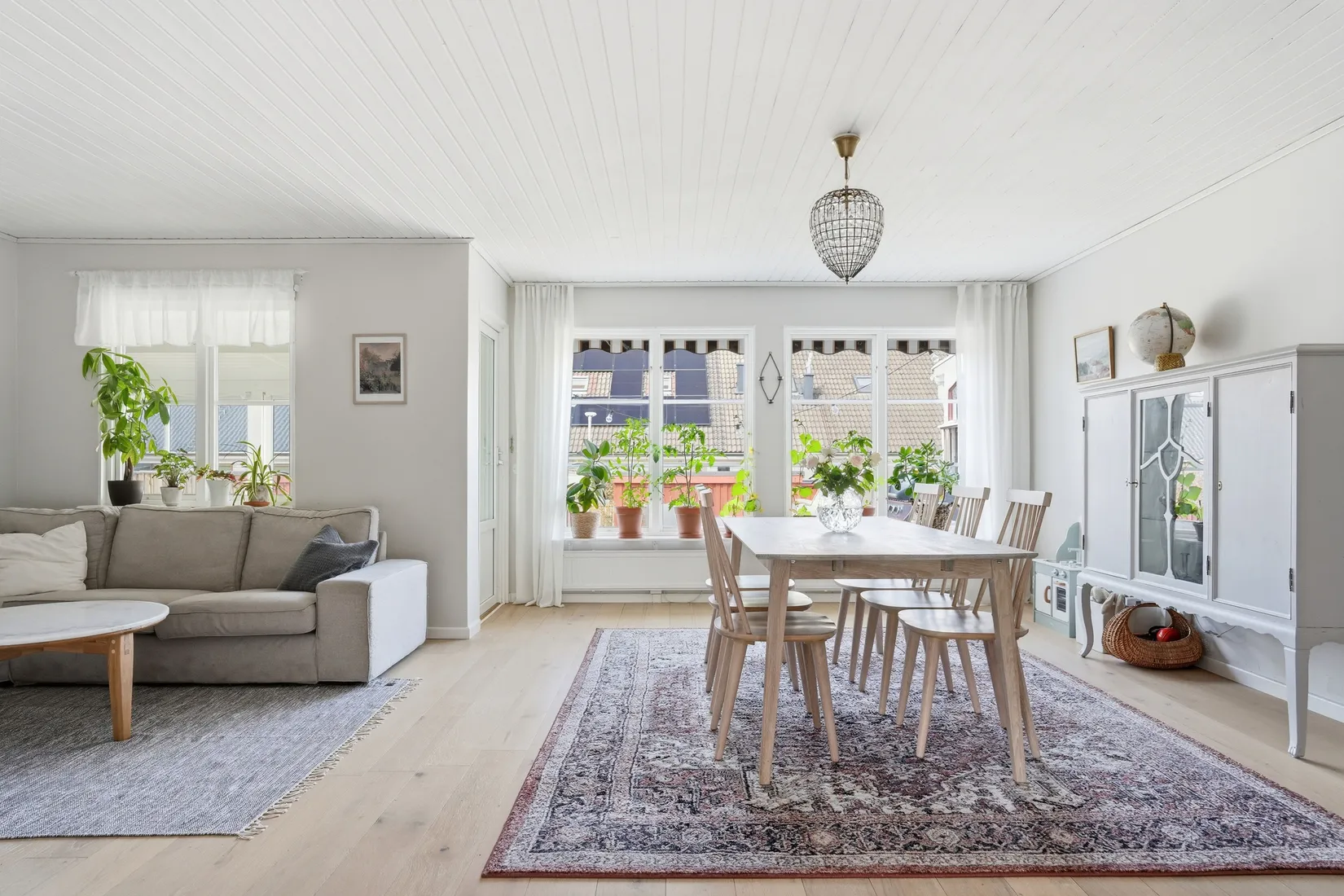 Villa, Radhus, Isgrenavägen 11B, Bälinge, Uppsala