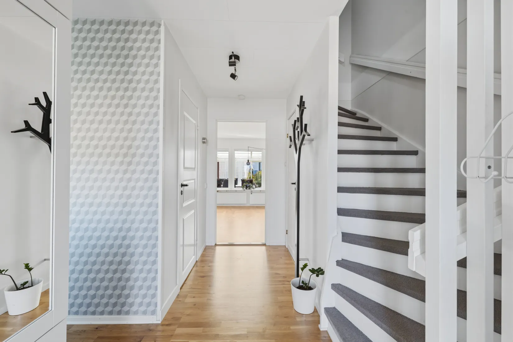 Bostadsrätt, Radhus, Sjöåkravägen 155, Bankeryd, Jönköping