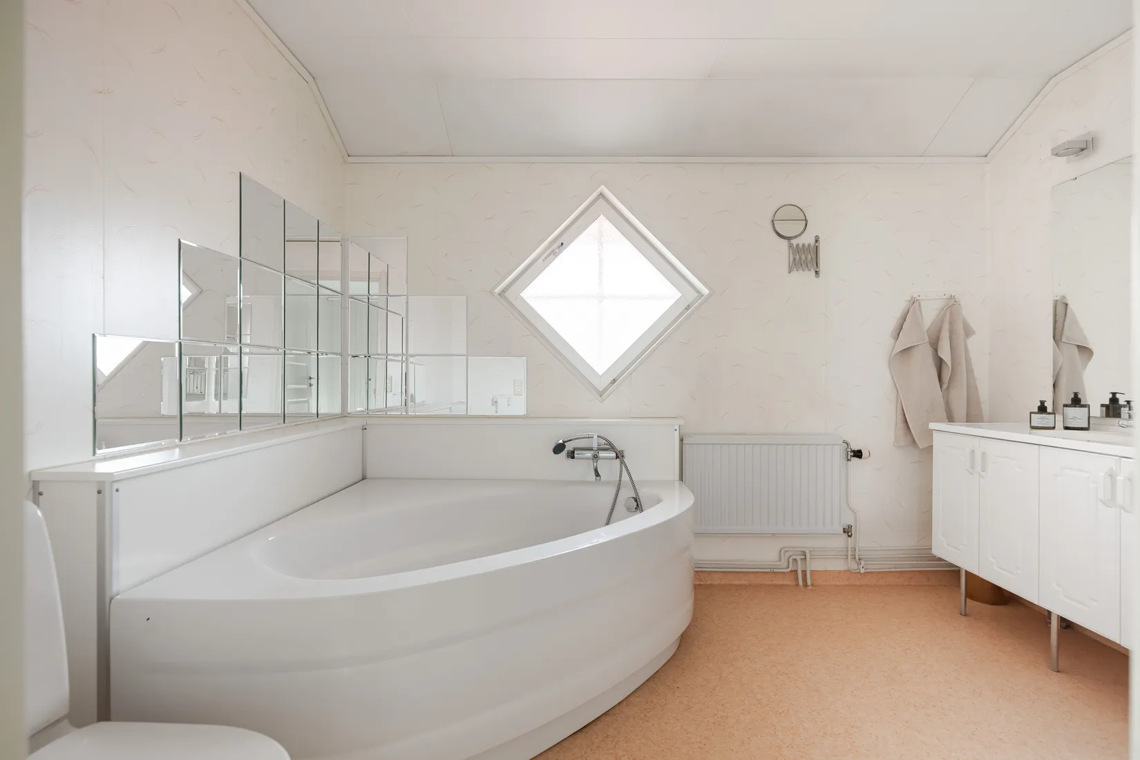 Villa, Södra Strömvägen 35, Masugnen, Falun