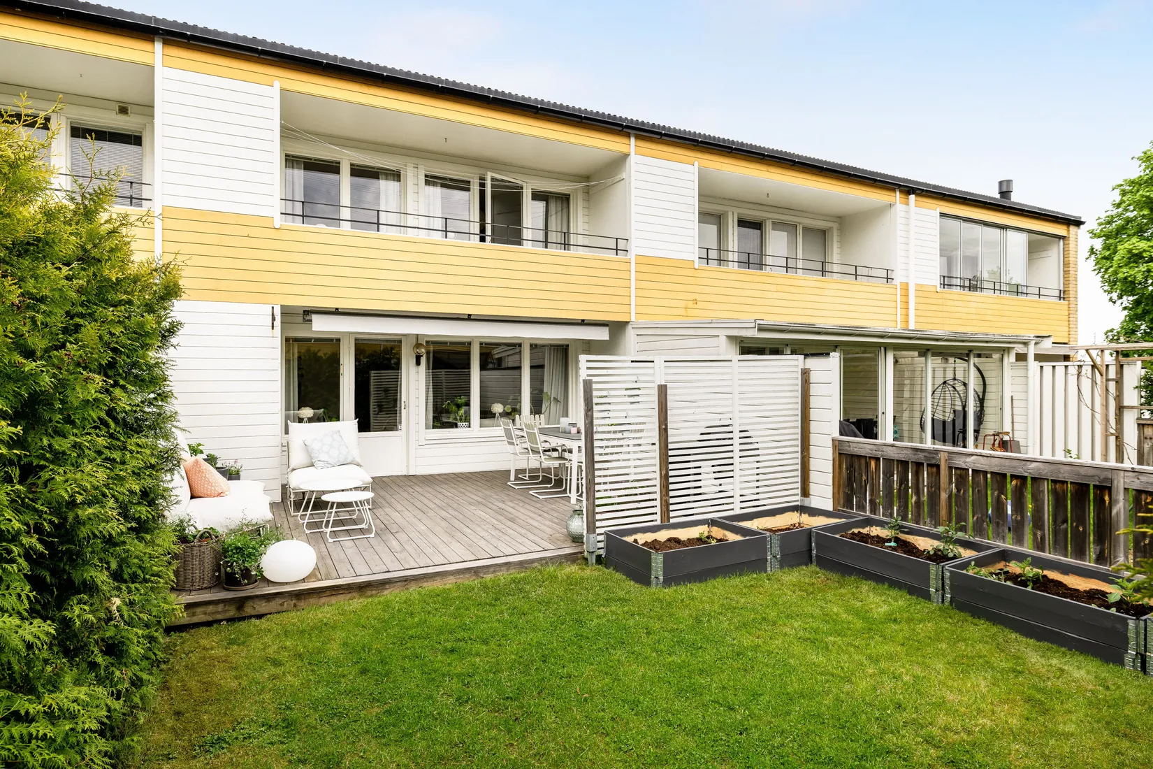 Radhus, Trumpetvägen 68, Eskilstuna
