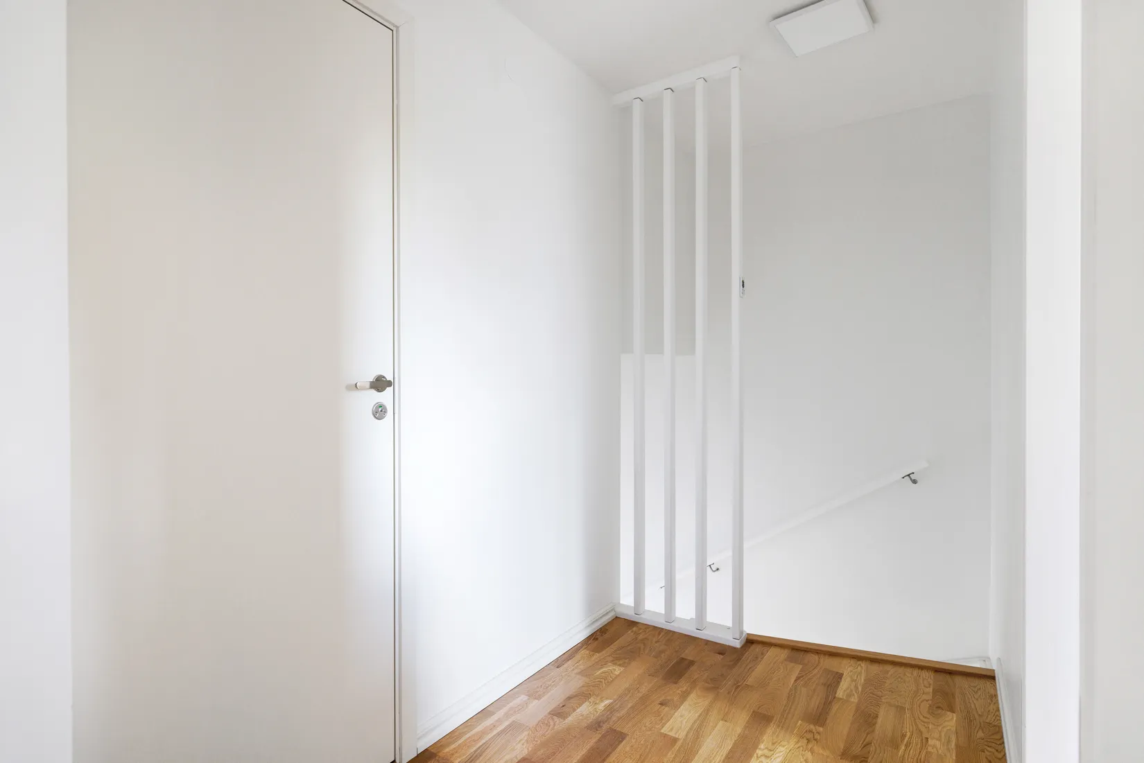 Villa, Radhus, Örnsätrabacken 28, Sätra - Skärholmen, Stockholm
