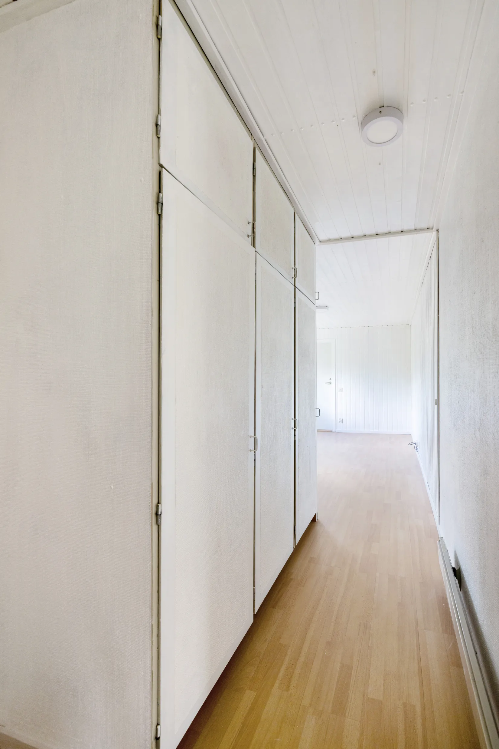 Villa, Radhus, Örnsätrabacken 28, Sätra - Skärholmen, Stockholm