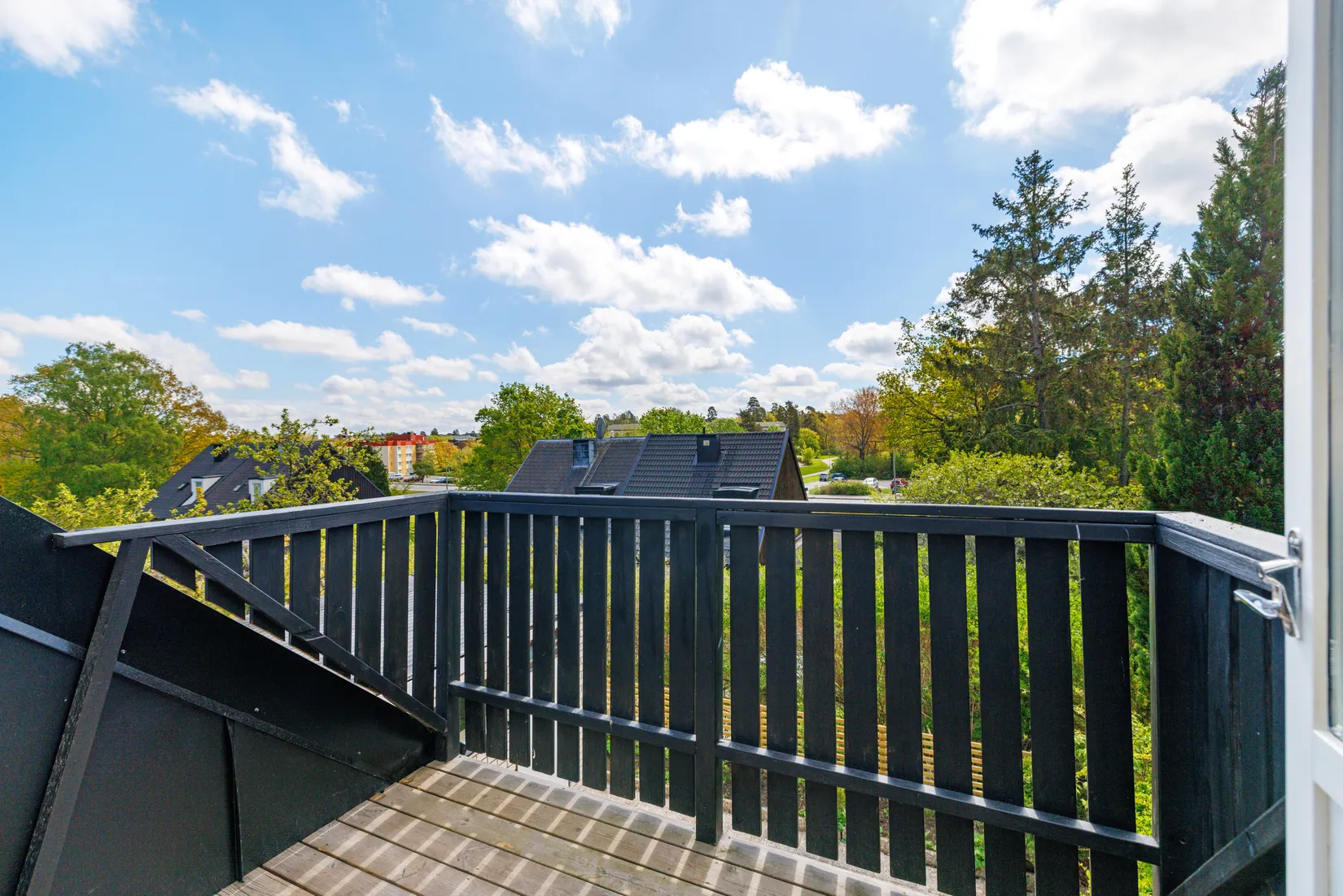 Villa, Radhus, Örnsätrabacken 28, Sätra - Skärholmen, Stockholm