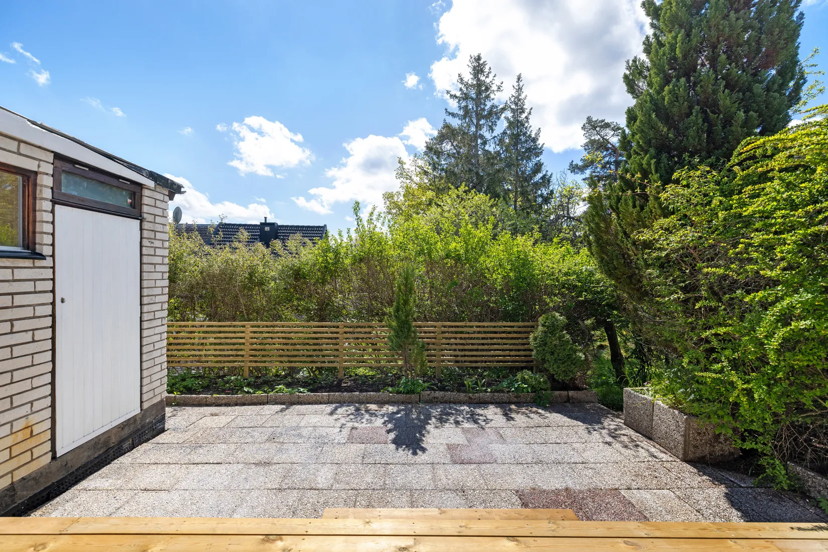Villa, Radhus, Örnsätrabacken 28, Sätra - Skärholmen, Stockholm