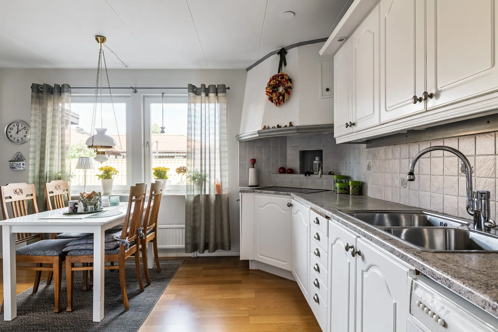 Bostadsrätt, Radhus, Hälsogränd 47, Brunnsängen, Örebro