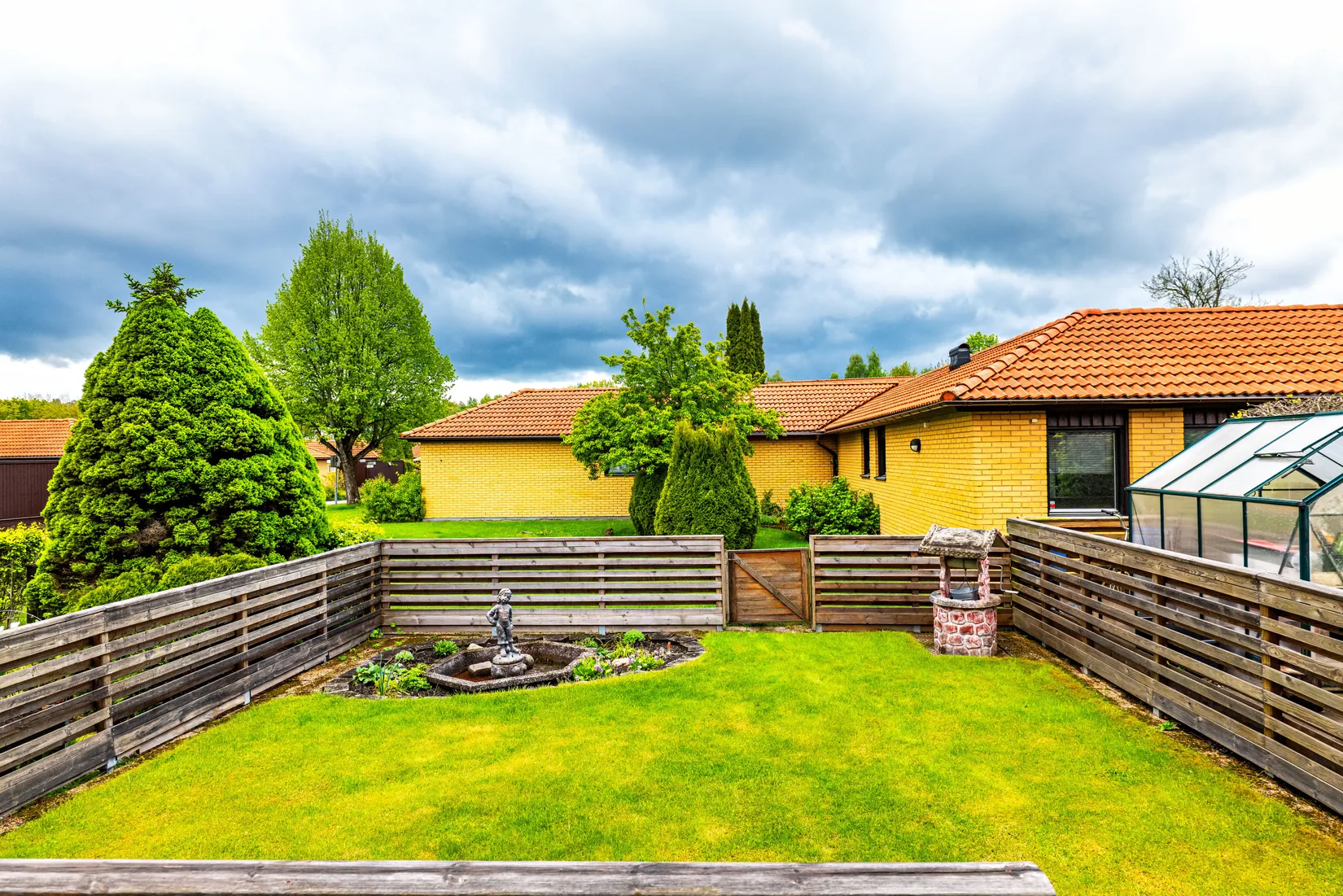 Bostadsrätt, Radhus, Hälsogränd 47, Brunnsängen, Örebro