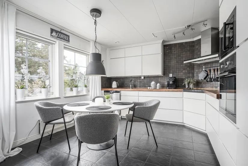 Villa, Stavshöjden 14, Haninge