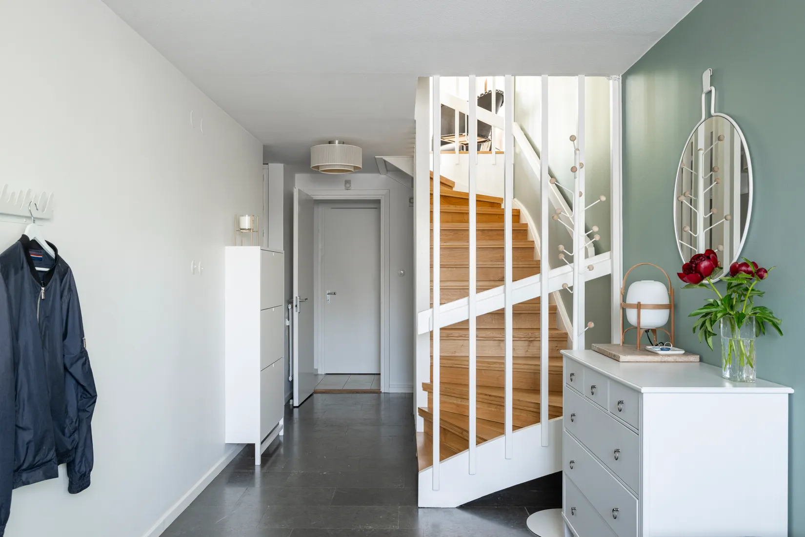 Radhus, Mälarblick 56, Nockebyhov, Stockholm