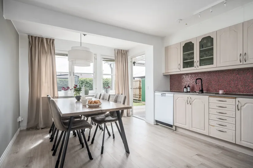 Radhus, Järnåldersringen 380, Vendelsö, Haninge