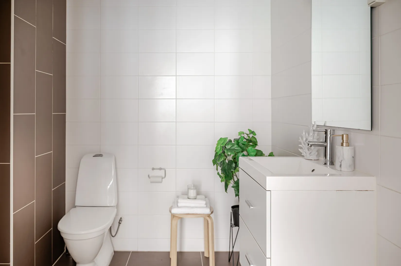 Villa, Kavlevägen 27, Kästa, Huddinge