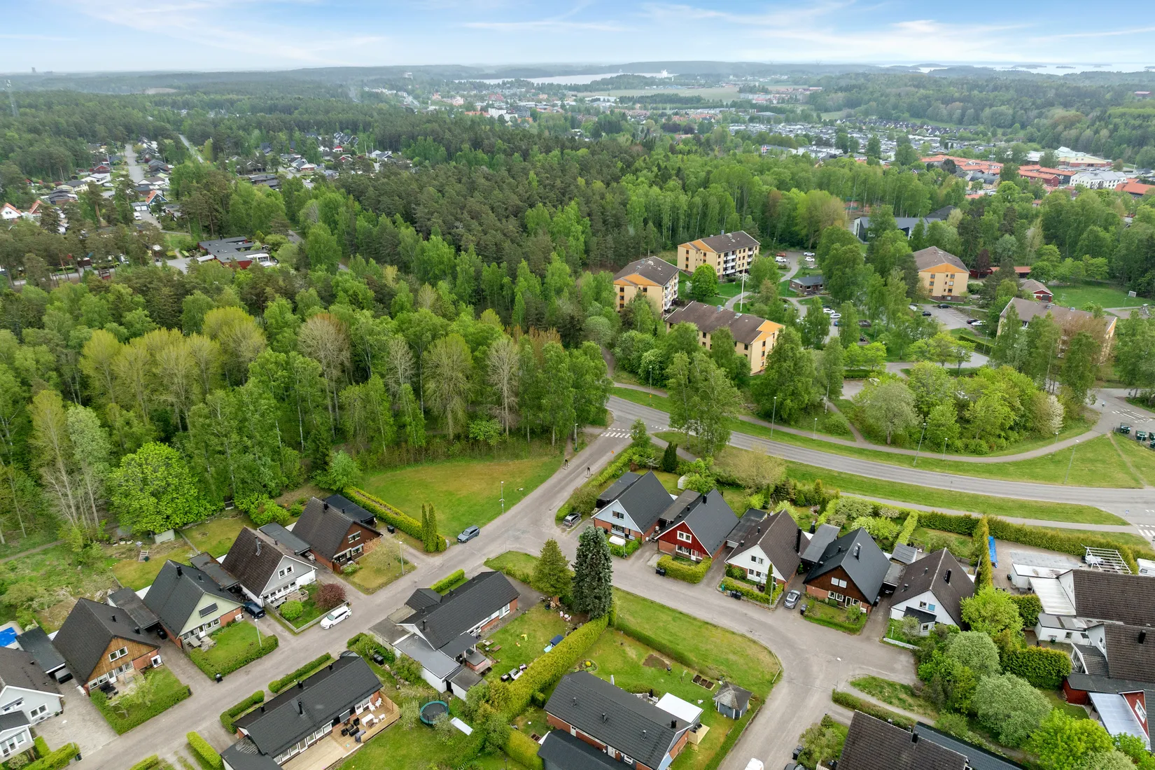 Villa, Famnvägen 2, Bålsta Sågarbacken, Håbo