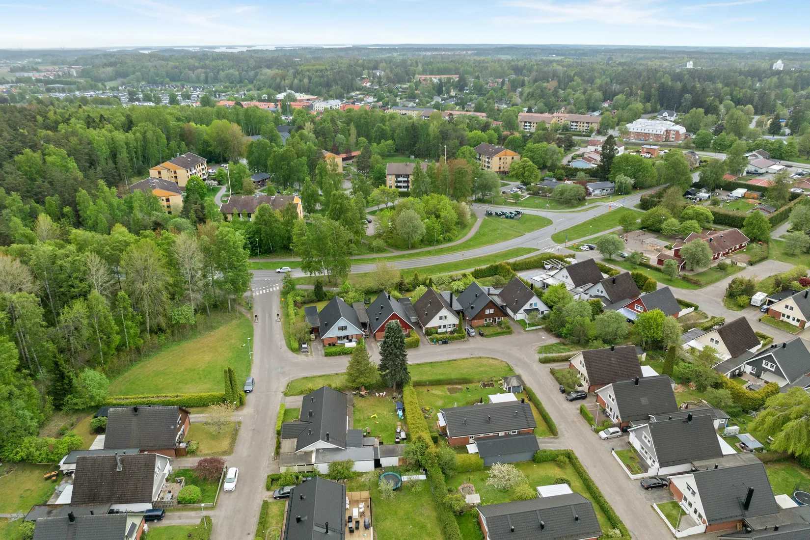 Villa, Famnvägen 2, Bålsta Sågarbacken, Håbo