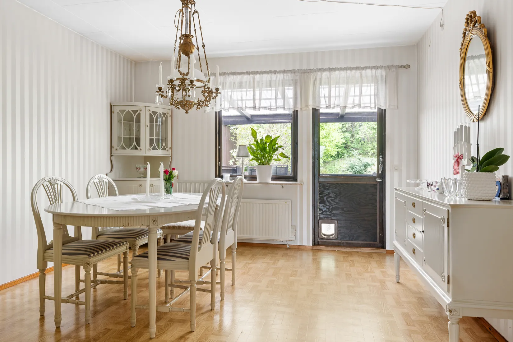 Villa, Famnvägen 2, Bålsta Sågarbacken, Håbo
