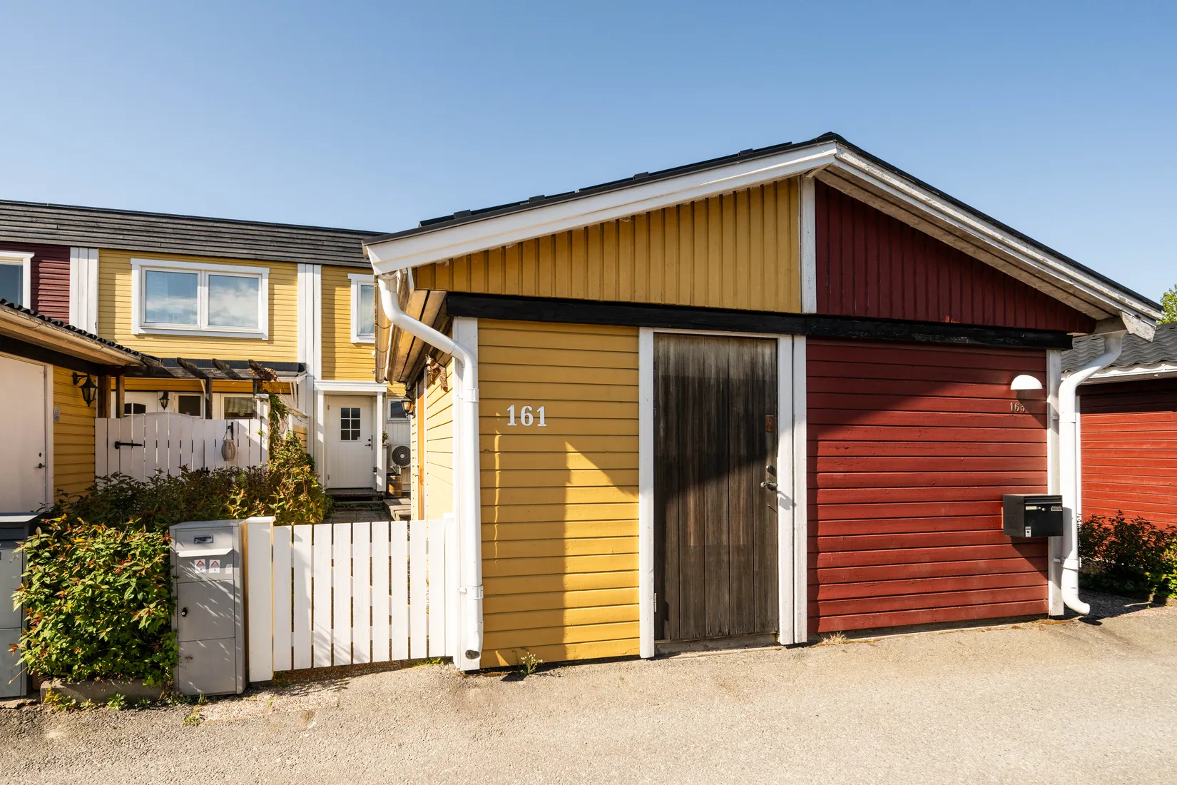 Villa, Radhus, Byggmästarvägen 161, Utsälje, Huddinge