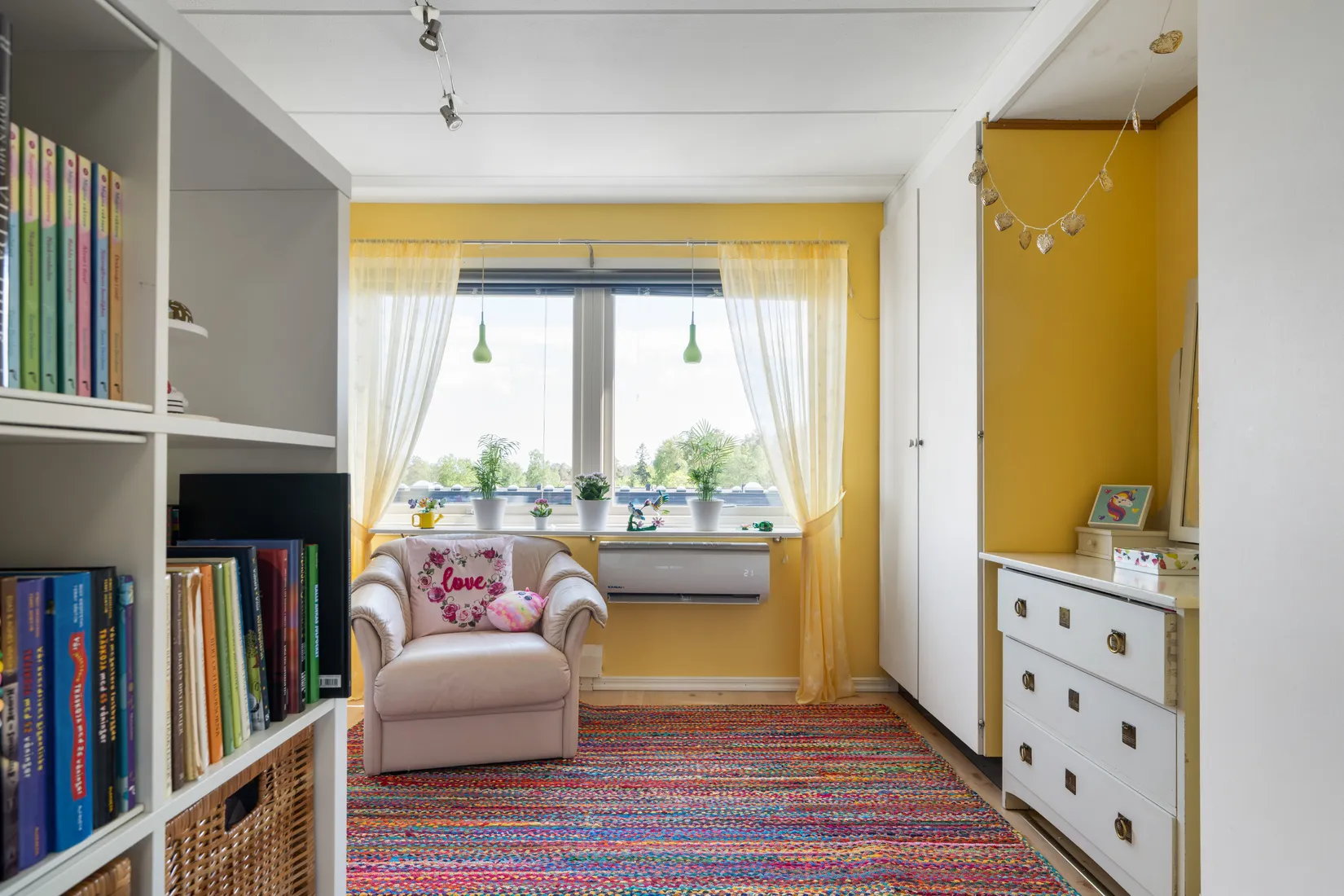 Villa, Radhus, Byggmästarvägen 161, Utsälje, Huddinge