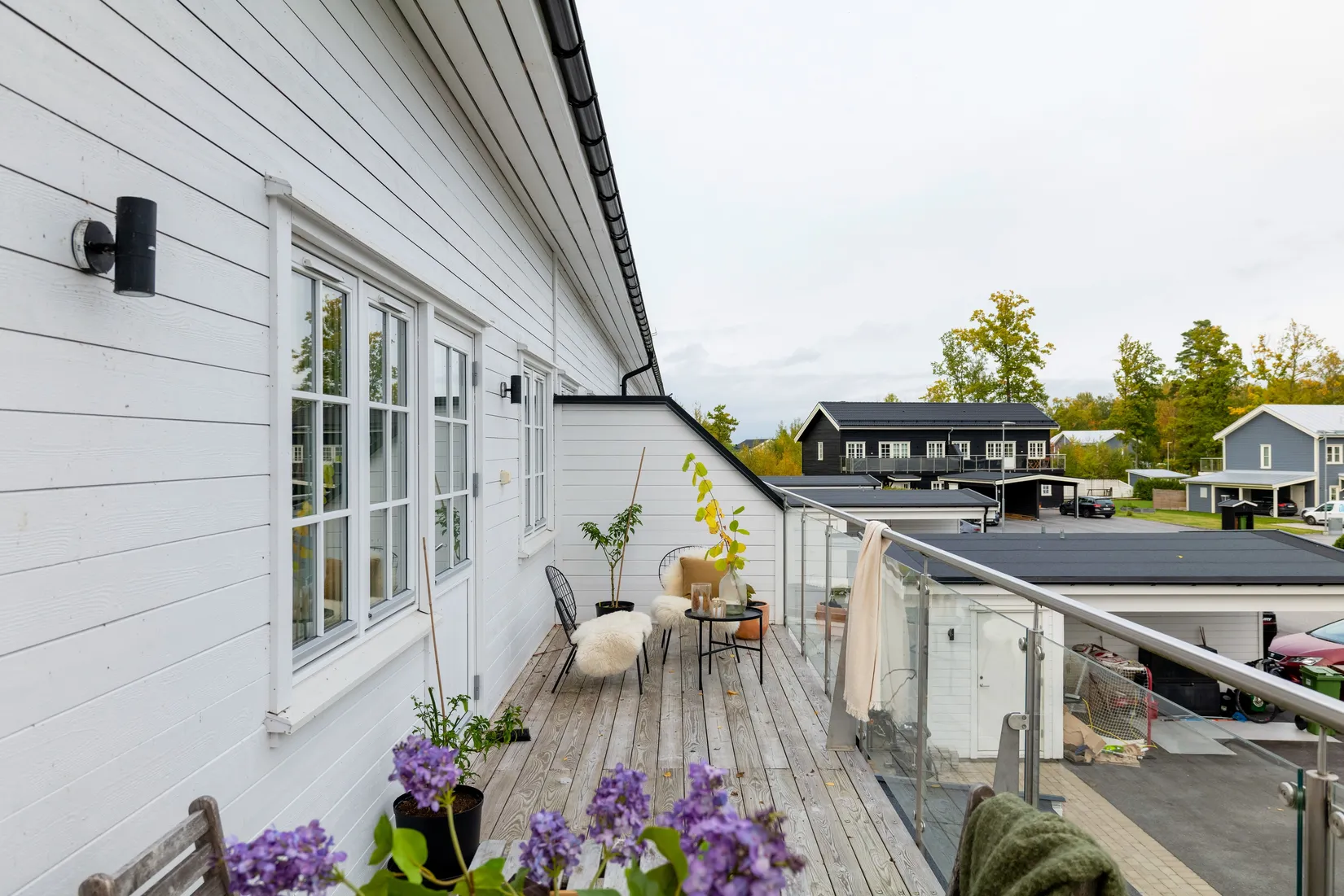 Radhus, Tallsoppsvägen 22, Ekeby-Almby, Örebro