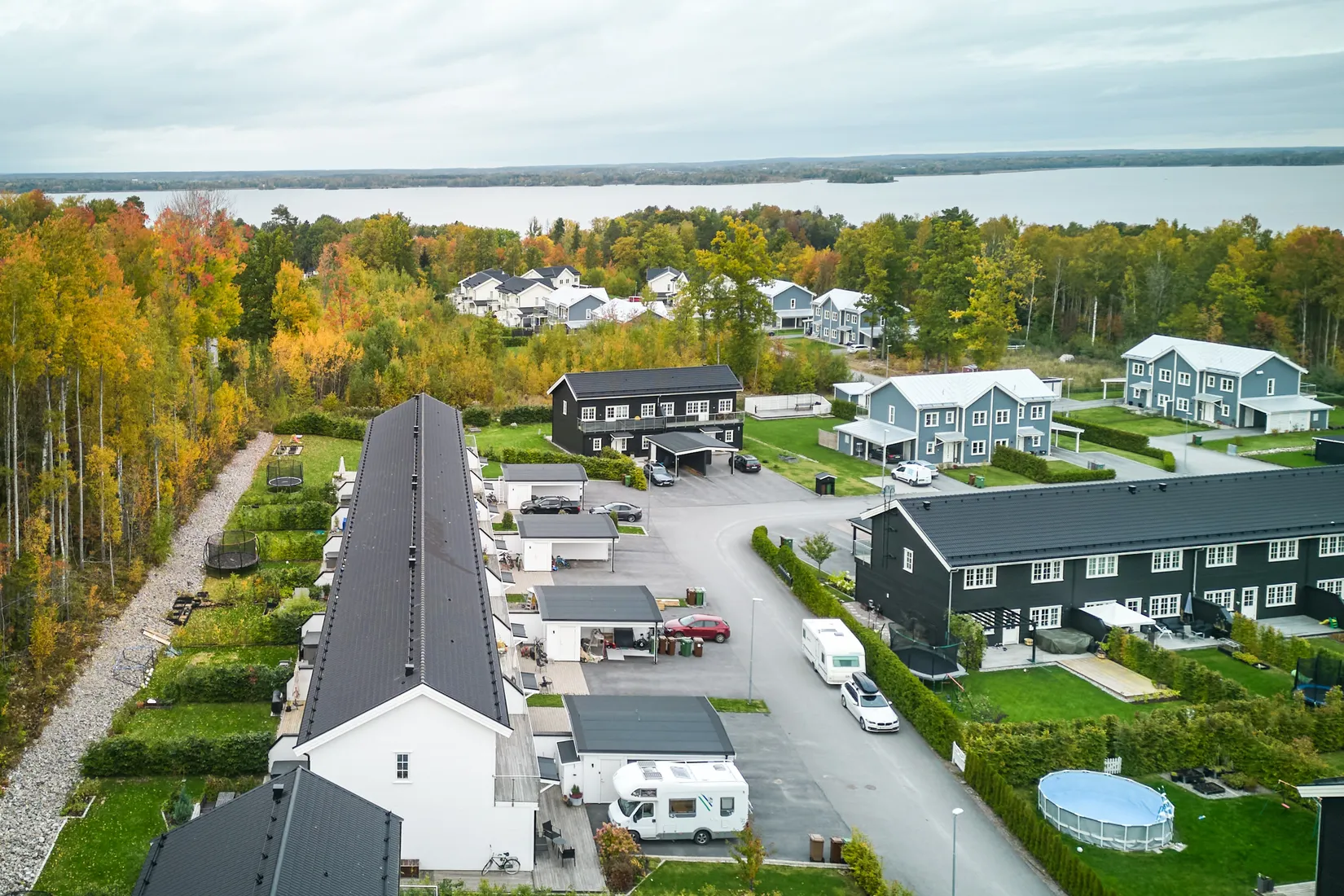 Radhus, Tallsoppsvägen 22, Ekeby-Almby, Örebro