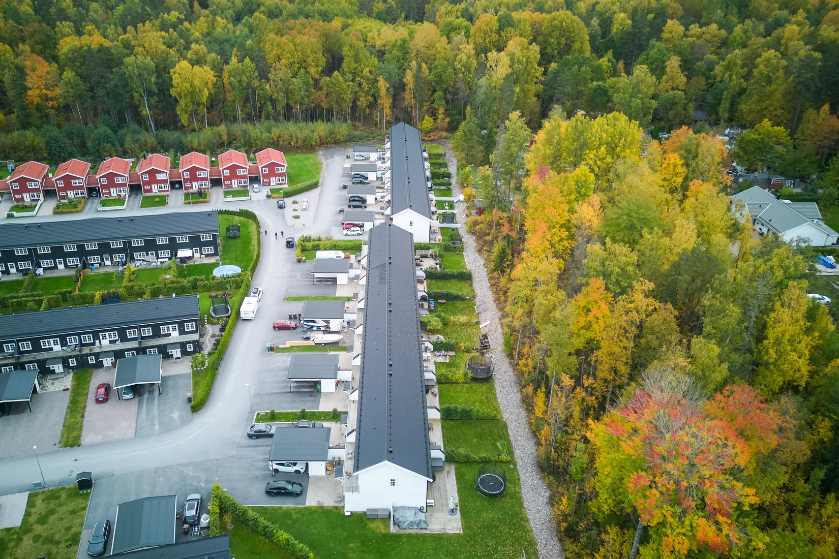 Radhus, Tallsoppsvägen 22, Ekeby-Almby, Örebro