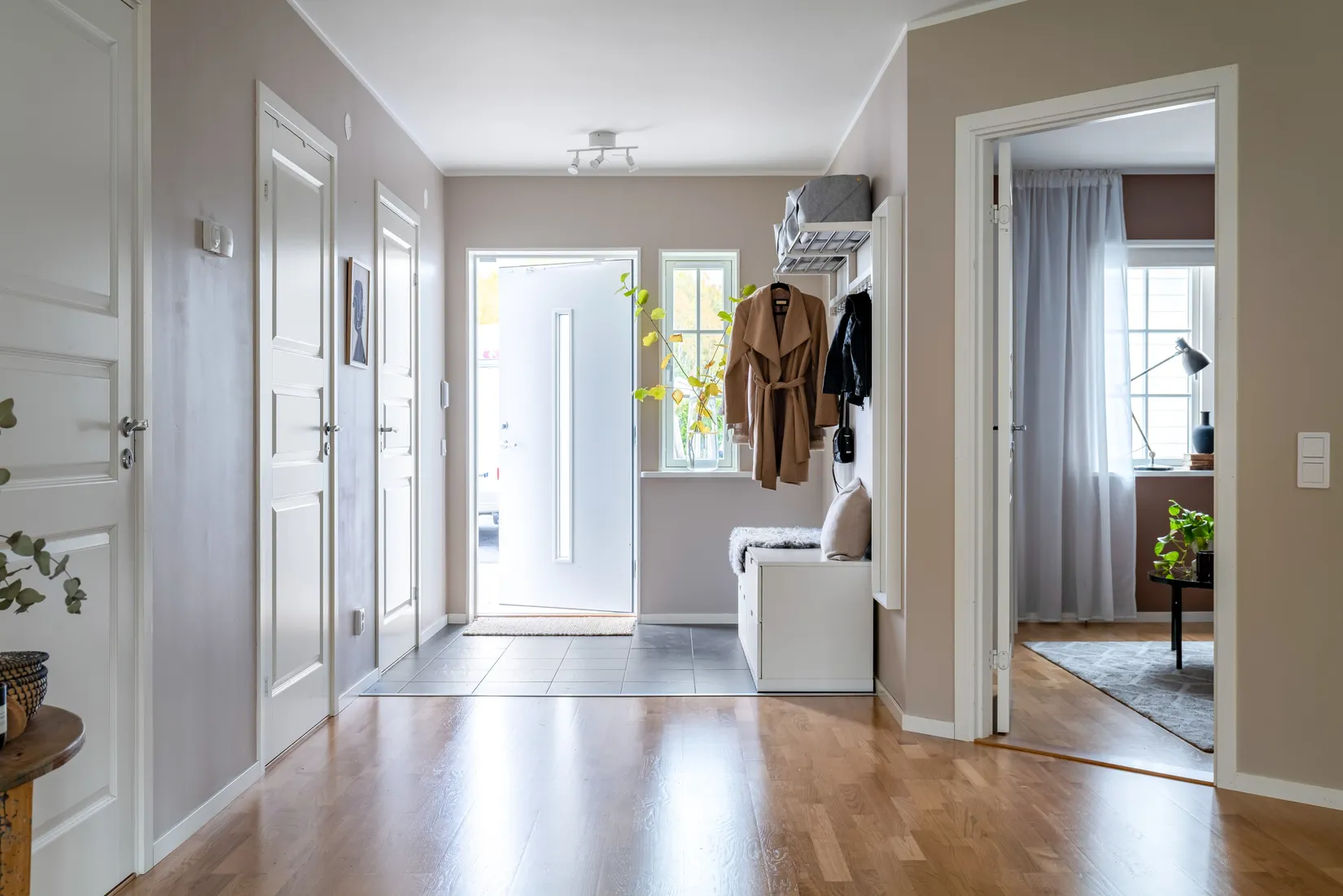 Radhus, Tallsoppsvägen 22, Ekeby-Almby, Örebro