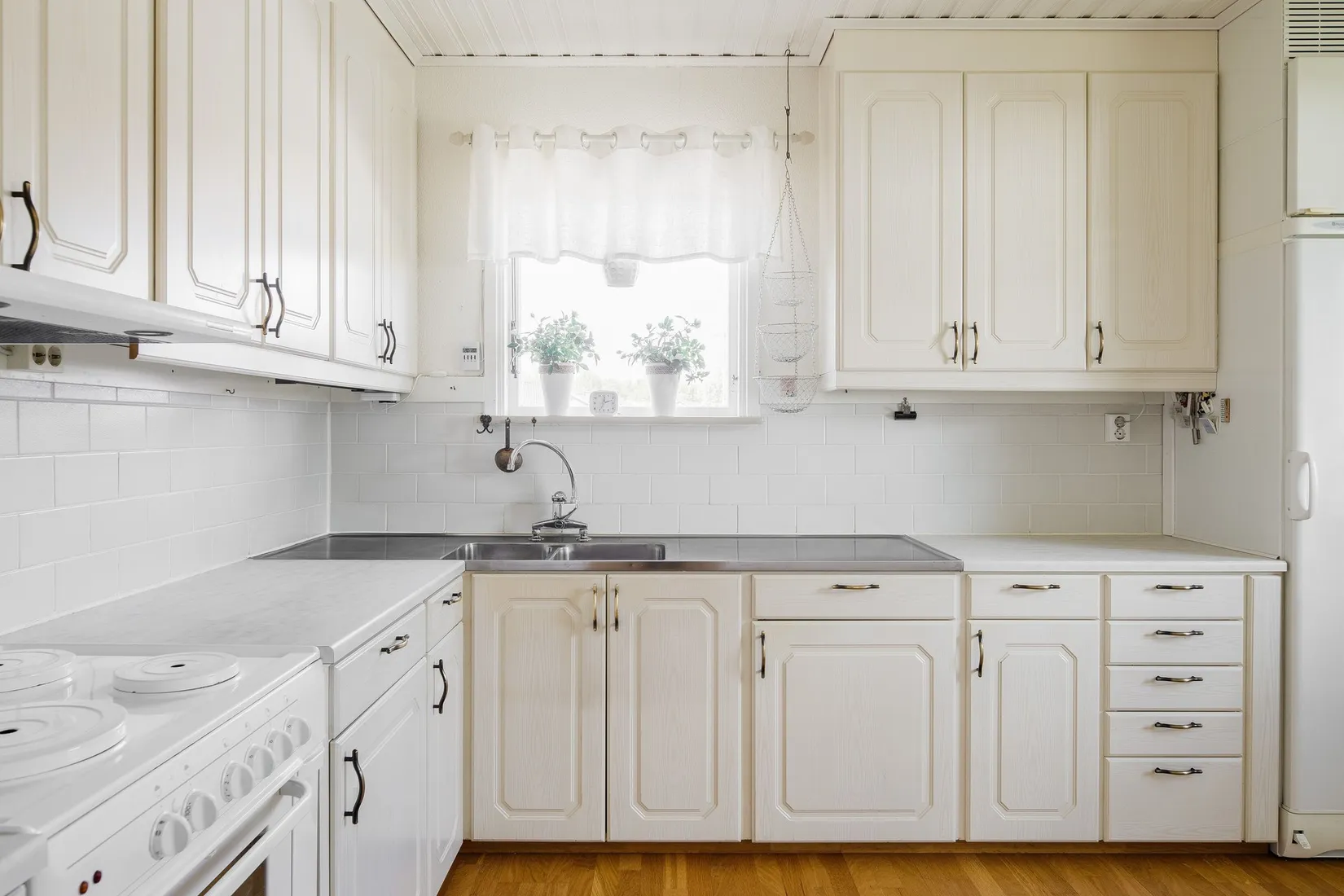 Villa, Löparegatan 13, Ågårdsområdet, Lidköping