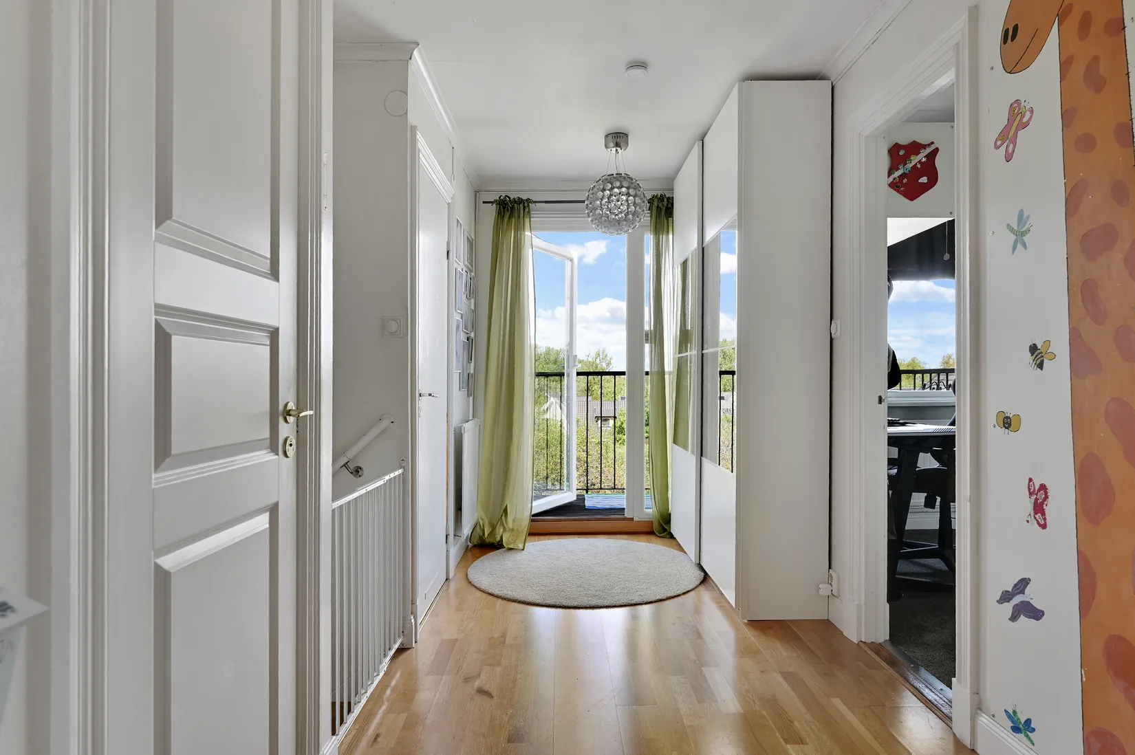 Villa, Radhus, Närlunda gårds väg 14, Ekerö Närlunda, Ekerö