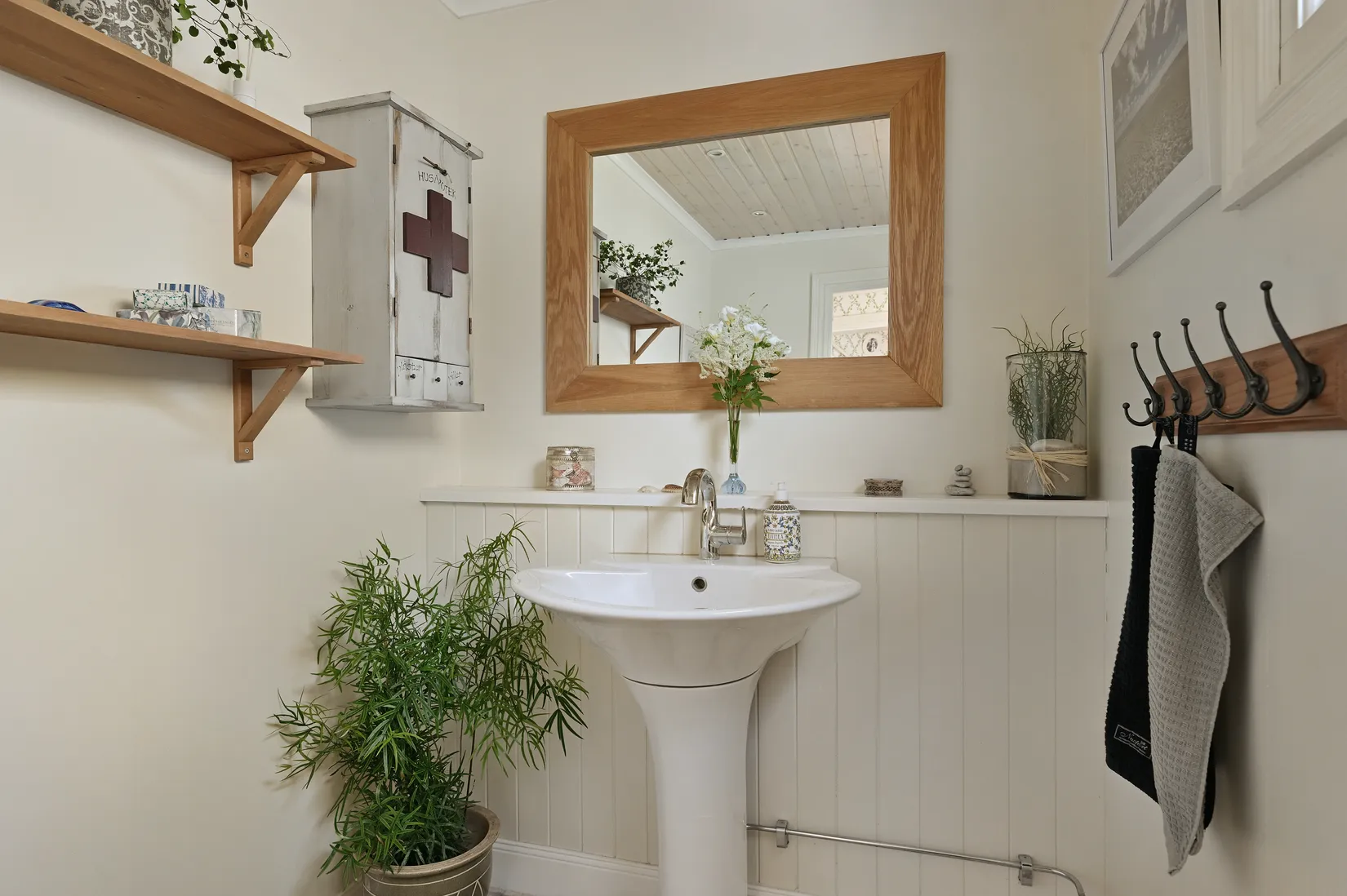 Villa, Radhus, Närlunda gårds väg 14, Ekerö Närlunda, Ekerö
