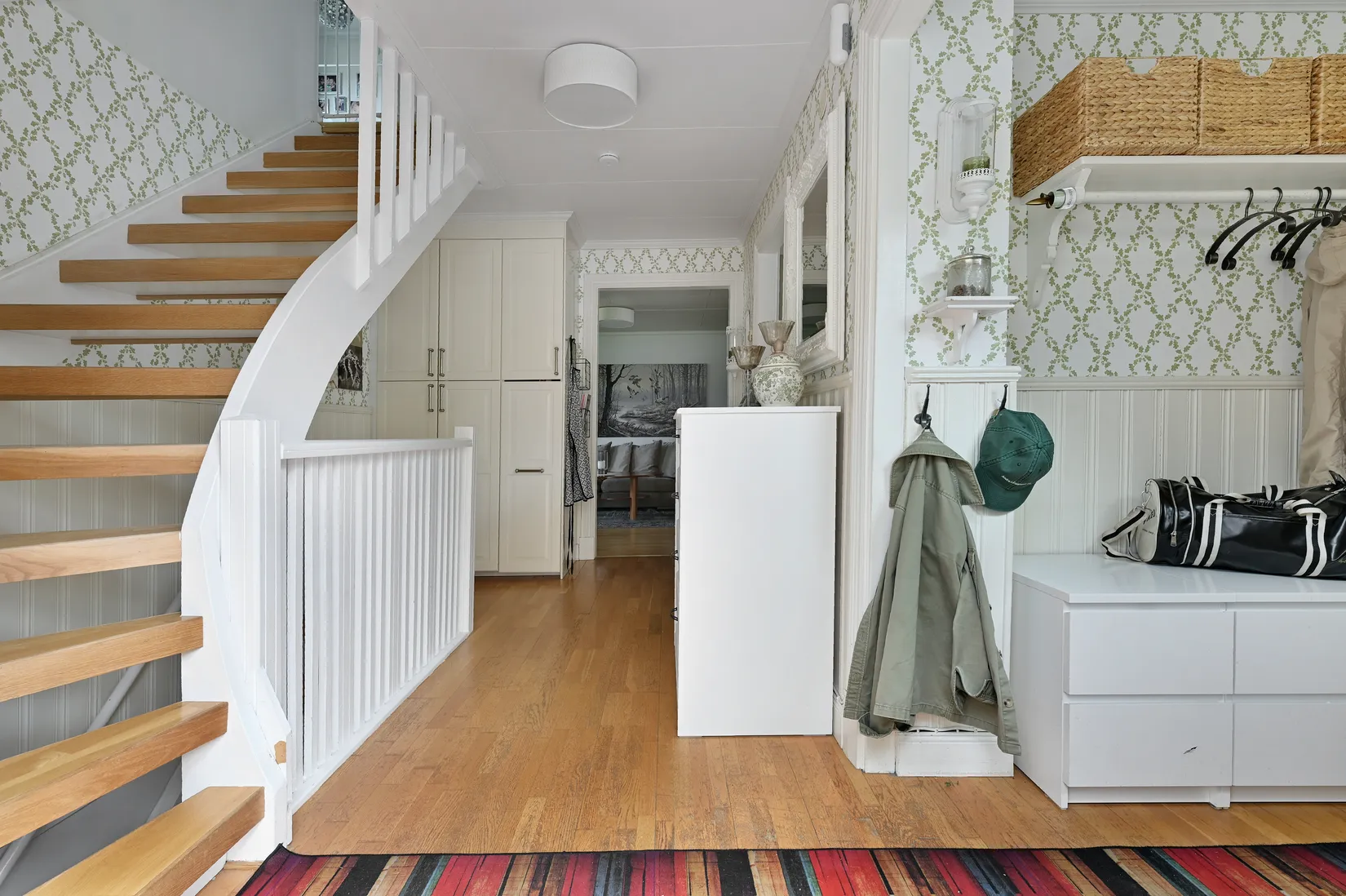 Villa, Radhus, Närlunda gårds väg 14, Ekerö Närlunda, Ekerö