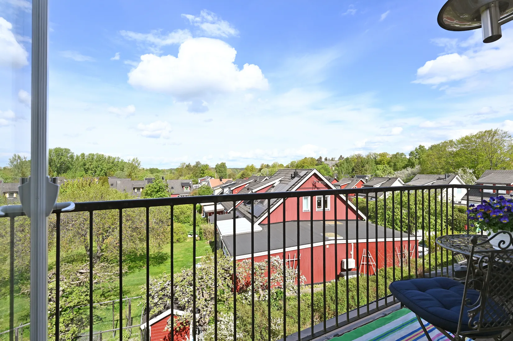 Villa, Radhus, Närlunda gårds väg 14, Ekerö Närlunda, Ekerö