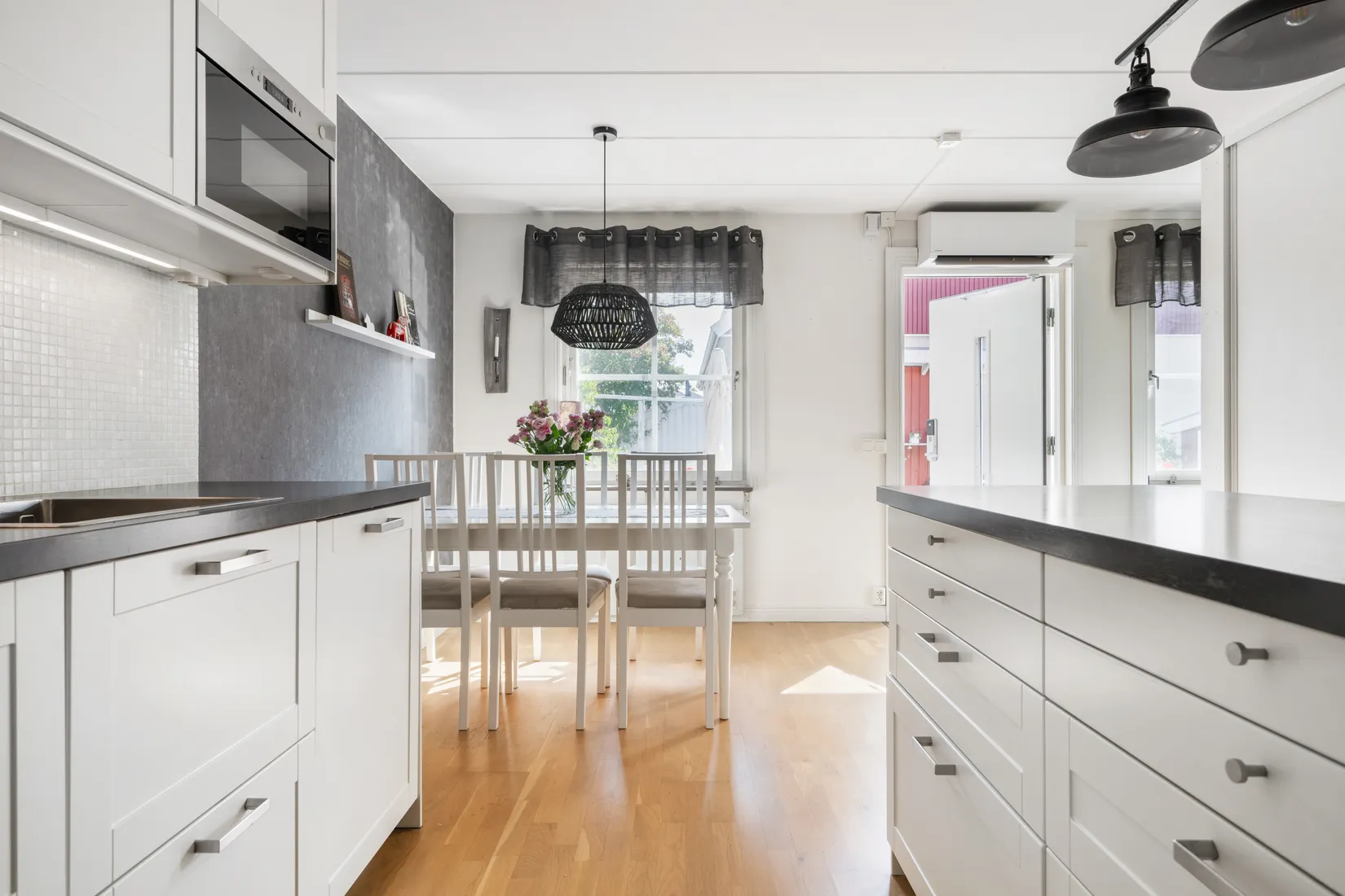 Radhus, Roddarvägen 9, Snättringe, Huddinge