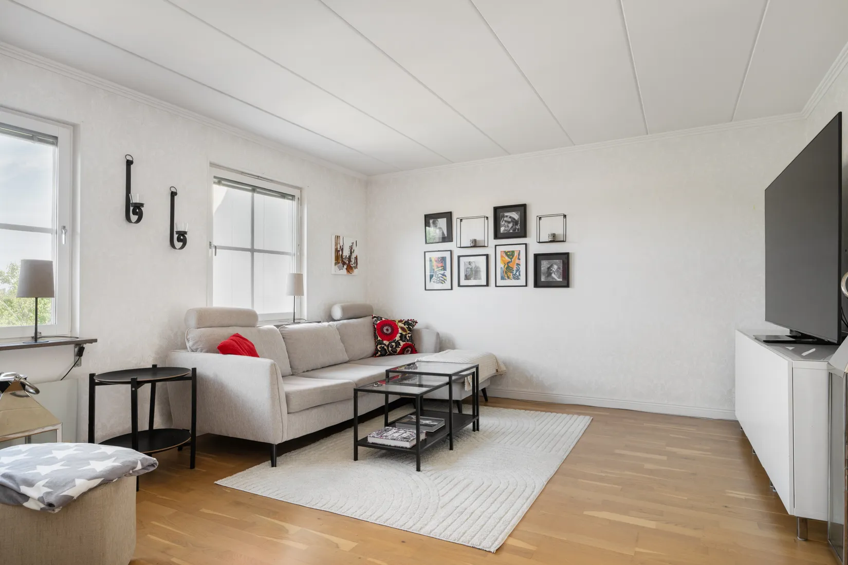 Radhus, Roddarvägen 9, Snättringe, Huddinge